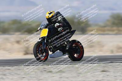 media/Dec-01-2025-Moto Forza (Mon) [[2daa91e15f]]/1-Advanced Group/Session 3 Turn 3 Exit Bump Pans/